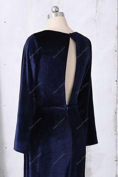 This luxurious Navy Velvet Long Sleeved V-neck Wrap Slit Elegant Prom Evening Bridesmaid Dress features V neckline bodice with long sleeves and chic keyhole back. The wrapped fit and flare skirt will showcase the curve well with a sexy high slit. It is also a good option for evening party or other special events. shown color navy bra support with cups boning no closure back zipper lining fully lined Elegant Prom Dress, Elegant Long Dress, Bra Support, Elegant Prom, Top With Long Sleeves, Fit And Flare Skirt, Elegant Prom Dresses, Navy Velvet, Elegant Dresses Long