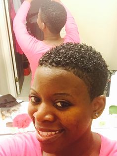 Crystal Hairstyles, Hairstyle For Ladies, Bald Baddie, Curl Hairstyle, Blonde Twa, Crown Inspiration, Jheri Curl