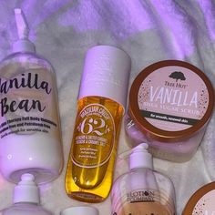 selfcare on Instagram: "Caramel and vanilaaaa" Scent Combinations, Hygiene Tips, Simple Skincare Routine, Perfect Skin Care Routine, Smell Goods, Body Care Routine, Body Skin Care Routine