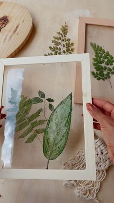 Deco Nature, Diy Upcycling, Dollar Tree Decor, Pressed Flower Art, Diy Crafts Room Decor, Deco Floral, Easy Diy Art, Diy Crafts For Home Decor, Nature Crafts