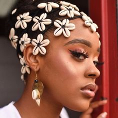 Shell-shocked over this look @youmasbeauty’s CEO served at #CurlFest2019 🐚🐚🐚 | Instagram Natural Protective Styles, Hair Reference, African Hairstyles, Natural Hairstyles, Hair Art, Afro Hairstyles, Protective Styles, Mode Inspiration, Hair Jewelry