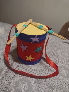 Arte e artesanato Diy Instruments Projects, Kids Nature Activities, Music Instruments Diy, Drums For Kids