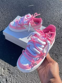 Nike Rosa, Bedazzled Shoes Diy, Cute Casual Shoes