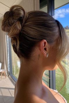 22 Weave Updo Hairstyles: Trendy and Elegant Looks For Any Occasion Guest Hair, Bridesmaid Hair Makeup, Viking Hair, Wedding Guest Hairstyles, High Bun, Braids With Extensions