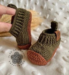 Hooked on Style: Chic Crochet Baby Shoe Ideas Baby Booties Free Pattern, Chic Crochet, Shoe Ideas