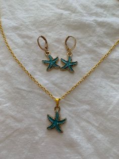 Blue starfish charm jewelry     * necklace     *earrings (Not watterproof Obx Summer, Beach Core, Summer Necklaces, Belly Piercings, Crystal Jewelry Necklaces, Cutest Clothes, Starfish Jewelry, Blue Starfish, Surf Jewelry