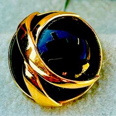 These Fabulous Gold And Onyx Earrings Are From Fortunoff Where They Sold The Most Elegant Gifts. They Are Still In Original Packaging And Mint. Onyx Earrings, Elegant Gifts, Earrings Color, Jewelry Vintage, Elegant Gift, Onyx, Vintage Jewelry, Jewelry Earrings, Mint