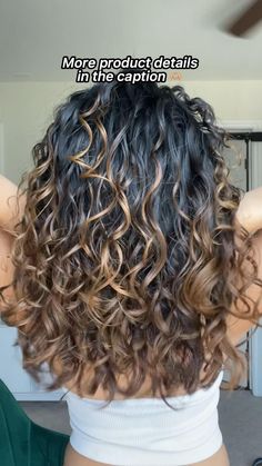 Wavy Hair Styling Tips, Wavy Hair Styling, Hair Styling Tips, Milkshake Hair Products, Bonding Oil, Curly Wavy Hair, Highlights Curly Hair, Hair Quiz