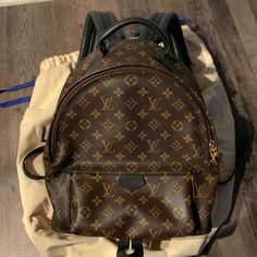 Lv Vuitton Palm Springs Mm Backpack New Condition Without Tag. No Sign Of Use. Date Code Pl1188. Made In Italy. Comes With Dust Bag And Authentication Letter. Louis Vuitton Palm Springs, Lv Backpack, Bags Louis Vuitton, No Sign, Louis Vuitton Bags, Palm Springs, Louis Vuitton Bag, Springs, Dust Bag