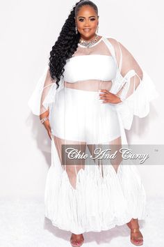 Polyester% 100 Model is wearing 1x Sheer Tulle Dress, Rodeo Dress, Chic Resort Wear, Tube Top And Shorts, White Sheer Dress, Business Casual Winter, Casual Couture, Spring Looks, Dress Plus Size