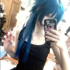 Blue Hair Ideas For Black Hair, Punk Blue Aesthetic, Aesthetic Blue Pfp, Blue Haircut, Black Blue Hair, Black And Blue Hair, Blue And Black Hair, Hairstyles Reference, Blue Hair Girl