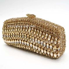 100% handmade evening bags. For Women Who Go For Shopping, Dating, Evening Party or Wedding.Manufacturing time 3-5 days, shipping time 3-5 days.  Send us inquiry for wholesale or OEM production. Gold Elegant Clutch For Banquet, Elegant Gold Clutch For Banquet, Glamorous Gold Clutch For Banquet, Glamorous Rectangular Evening Bag For Banquet, Glamorous Rectangular Clutch For Banquet, Rectangular Clutch For Banquet, Luxury Gold Evening Bag For Banquet, Gold Luxury Evening Bag For Banquet, Glamorous Handheld Bag For Banquet