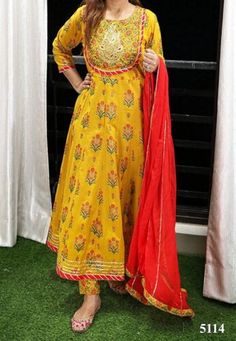 Frock Style Kurti, Yellow Anarkali, Frock Style, Cotton Anarkali, Cotton Gowns, Anarkali Kurti, Indian Kurta, Kurtis With Pants, Printed Kurti