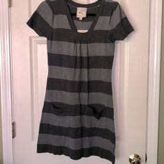 Nwt Grey Striped Sweater Dress With 2 Front Pockets. Striped Short Sleeve Fall Dresses, Striped Short Sleeve Dresses For Fall, Casual Gray Mini Dress, Casual Gray Cotton Mini Dress, Casual Short Sleeve Winter Dress, Casual Striped Mini Dress For Fall, Striped Sweater Dress, Rose Dresses, Rose Dress