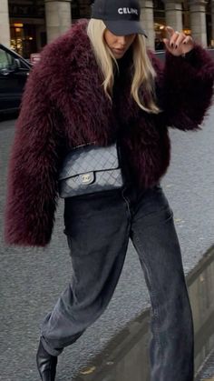 Fur Coat Street Style, Street Style 2023, Chic Fall Fashion, Fall 2024 Fashion, Quoi Porter, Winter 23, Style 2023, Mob Wife, Exotic Fashion