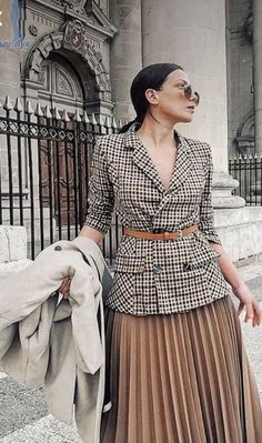 Chique Outfits, Elegante Casual, A Skirt, 가을 패션, Suit Fashion, Looks Style, Mode Inspiration, Winter Fashion Outfits, Classy Dress