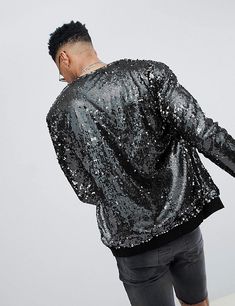 This men's jacket is designed for a statement-making style. Featuring an open front and long sleeves, it is crafted from intricate black sparkle sequins to create a dazzling effect. Perfect for bold fashion statements. 95% Polyester, 5% Spandex With lightweight bright fabric, shiny under light, cool looking all the time. Classic Sequins jacket which shows the most fashionable style lets you be always eye-catching. Size Chest Waist XXS 29 - 31 27 - 29 XS 30 - 32 28 - 30 S 34 - 36 30 - 32 M 38 - 4 Sequins Jacket, Bright Fabric, Bright Fabrics, Winter Knit Hats, Fashion Statements, Sequin Jacket, Long Sleeve Jacket, Black Sparkle, Gold Sparkle