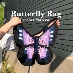 a crocheted butterfly bag hanging from the side of a house with text overlay that reads, butterfly bag crochet pattern