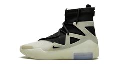 Shop Air Fear of God 1 "String/ The Question" at Stadium Goods, the world's premier marketplace for authentic sneakers and streetwear. Fast shipping, easy returns. Nike Air Fear Of God, Jerry Lorenzo, Sneaker Art, Allen Iverson, Stadium Goods, New Nike Air, Fear Of God, Nike Basketball, Sneakers Men Fashion