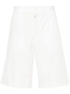 white stretch-cotton twill weave belt loops two side slash pockets two rear welt pockets rear patch pocket with logo plaque concealed fly and button fastening Woven Belt, Twill Weave, Shorts White, Welt Pockets, Welt Pocket, Stretch Cotton, Short Outfits, Cotton Twill, Patch Pocket