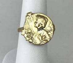 Vintage Art Nouveau "Lady Gathering Irises" Diamond ring 14k Gold  | eBay Gibson Hair, Art Nouveau Lady, Antique Jewelry Rings, Antique Locket, Gold Sign, Irises, A Lady, Vintage Watches, Gibson