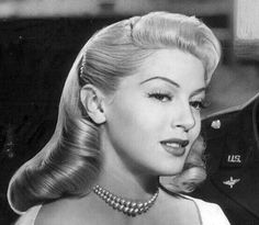 50s Hair, Dream Hairstyles, Kim Hair, 40s Hairstyles, Victory Rolls