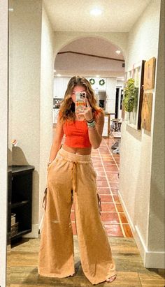 Lexi Hidalgo, Looks Hippie, Beachy Outfits, Hawaii Outfits, Earthy Outfits, Summer Fits, Simple Trendy Outfits, Cute Everyday Outfits, Hippie Outfits