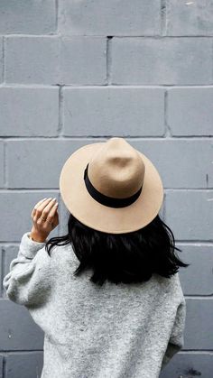 segala gambar adalah milik owner/editor, bukan milik author.   Feel f… #random #Random #amreading #books #wattpad Hat Outfit Winter, Lob Hair, Back To University, Hat Outfit, Wearing A Hat, Outfit Winter, Thanksgiving Outfit, Street Style Inspiration, Passion For Fashion