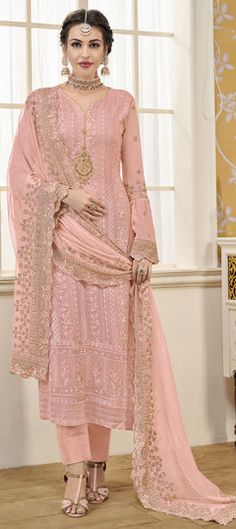 Pink and Majenta color Salwar Kameez in Faux Georgette fabric with Embroidered, Resham, Sequence, Thread work Pakistani Dresses Eid, Lehenga Choli Latest, Pakistani Lehenga, Celana Fashion, Salwar Suits Party Wear, Latest Dress Design, Pakistani Designer Suits, Gaun Fashion, Dress Salwar Kameez