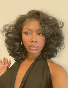 Curly Blowout Natural Hair, Blowout Black Hairstyles, 90s Curls Short Hair, Blow Out Curls Black Woman, Big Curls Black Women Natural, 90s Curls Black Women, Short Curly Blowout, Blowout Hair Natural Short, 80s Blowout Hair Black Women