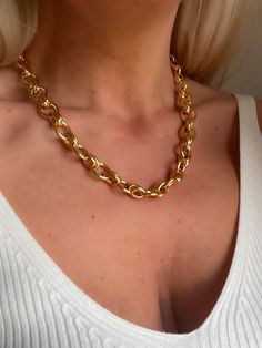 Gold chunky chain necklace Uk, gold necklace for women 14k, Gold statement necklace Uk, Layering chain necklace, Gift jewellery for her Uk  Designed by IJ Design Boutique 🤍🌟 Made of: * 14k gold plated 3 microns  * Stainless steel nl * Anti-allergenic * Long lasting * Heavy  Length 50 cm -IJ DESIGN BOUTIQUE- From necklaces to earrings, we make jewellery using a wide range of materials. From silver and gold plated to freshwater pearls and real gemstones.  Our collections are all based on the lat Chunky Oval Link Necklace As A Gift, Chunky Oval Link Necklace For Gift, Chunky Link Gold Necklace, Chunky Chain Link Necklace Gift, Gold Chunky Oval Link Necklace, Chunky Gold Oval Link Necklace, Gold Chunky Link Necklace, Chunky Oval Link Necklace, Gold Chain Designs For Women