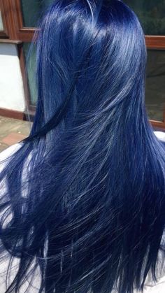 Dark Green Money Piece Hair, Blue Hair With Black Tips, Dark Blue And Light Blue Hair, Blueberry Hair Color, Ocean Blue Hair Color, Aquamarine Hair Color, Navy Blue Hair Dye, Long Alternative Hair, Light Blue Hair Color