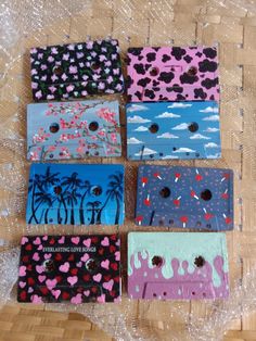 Painting on casettes using acrylic paints. Easy acrylic painting. Steampunk Art Drawing, Hobbies Aesthetic, Cassette Tape Art, Sky Art Painting, Diy Wall Painting, Beginner Art, Oil Pastel Paintings, Cd Art, Tape Art