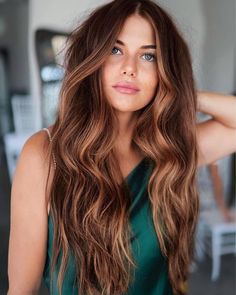 Shatush Hair, Dark Red Hair Color, Truss Hair, Bronze Hair, Dark Red Hair, Hair Shades