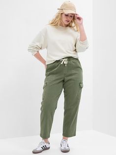 Mid Rise Easy Cargo Pants with Washwell | Gap Factory Curves And Confidence, Utility Pockets, Water Saving, Fall Essentials, Holiday Looks, Fall Shopping, Staple Pieces, Stretch Denim, Cargo Pants