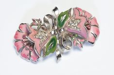 Coro Duette Brooch.Vintage Coro Duette brooch in very good condition. Collectors item! Approximate Measurements: Length 2.4”, Width 1.5”. Made in USA. Coro Jewelry, Genuine Love, Brooch Vintage, Green Enamel, Crystal Flower, Flower Brooch, Buy Vintage, Vintage 1950s, Antique Jewelry