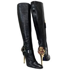 Just Cavalli Shoes, Edgy Sandals, Velvet Thigh High Boots, Embellished Boots, Bota Country, Leather High Heel Boots, Velvet Boots, Leather Loafer Shoes, Black Suede Boots