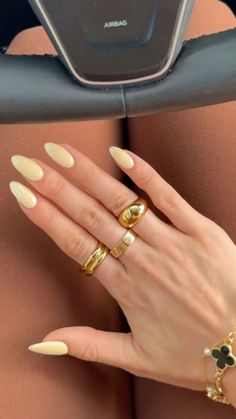 There are so many cute summer nail ideas on this list to save for the warmer weather! I can't wait to try these at my next salon appointment. Cute Summer Nail Ideas, Summer Nail Ideas, Best Nails, One Color Nails, Summery Nails, Casual Nails, Yellow Nails, Girls Nails