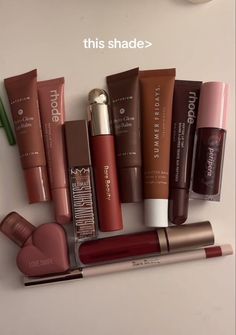 Lippies Collection Aesthetic, Makeup Needs Products, Trucco Glam, Makeup Wishlist, Make Up Inspiration, Life Habits, Makeup Makeover