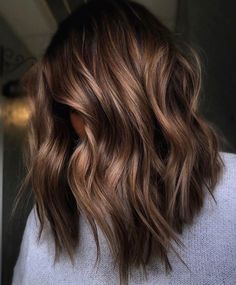 Balayage Hair Hazelnut, Rich Brunette Balayage, Hazelnut Hair, Peinados Fáciles Para Cabello Corto, Balayage Brunette, Pixie Bob, Artistic Hair, Brunette Hair, Great Hair