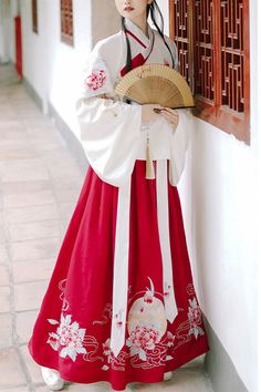 SKU: LIN01477 Fabric: Polyester Cotton Style types: Sweet Hanfu Season: Spring, Summer, Autumn, Winter Notice: The price for the Dress + Blouse,Any of the accessory is not included. Size(IN) Bust Clothing Length Dress Length S 31.50-33.86 23.62 38.19 M 33.86-35.43 24.41 39.37 L 35.43-37.01 25.20 40.55 XL 37.01-38.58 25.98 41.73 Traditional White Costume Dress, Traditional Red Dresses For Tea Ceremony, Vintage Embroidered Costume Dress, Traditional Long Sleeve Dress For Tea Ceremony, Style Types, Ancient Costume, Chinese Style Dress, Hanfu Dress, Dress Blouse