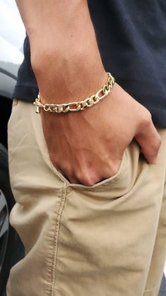 Check out this classic piece for any outfit. Dress it up or dress down, you can't go wrong with this iconic bracelet. 14K Gold Plated Figaro Links Lobster clasp with Figaro style chain Outfit Dress, Dressed Down, Link Bracelets, Mens Bracelet, Lobster Clasp, Gold Bracelet, Gold Plate, Plating, Bracelet