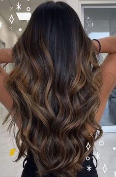 Dark Brown Hair Balayage, Balayage Hair Caramel, Brown Hair Looks, Brunette Hair With Highlights, Long Hair Color, Brunette Balayage Hair