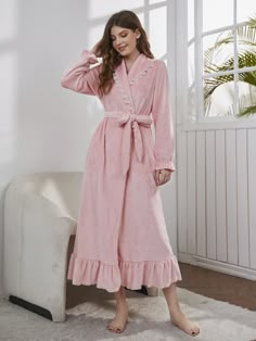 Baby Pink Casual  Long Sleeve Flannel Plain   Slight Stretch  Women Sleep & Lounge Sleeping Robes, Comfy Outfits Lazy, Fairy Bride, Bride Dressing Gown, Winter Flannel, Flannel Robe, Robes For Women, Kaftan Designs, Long Sleeve Kimono