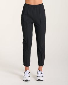 Women's Players Pant - Black - Bad Birdie Sports Bottoms With 4-way Stretch And Ankle-length, Sports Bottoms With Elastic Waistband And Ankle-length, Sports Ankle-length Pants With Elastic Waistband, Athleisure Ankle-length Bottoms With Elastic Side Panels, Athleisure Ankle-length Pants With Elastic Side Panels, Elastane Sportswear Bottoms With Pockets, Sporty Ankle-length Pants With 4-way Stretch, Athleisure Work Pants With Elastic Side Panels, Sporty Ankle-length Bottoms With Side Pockets