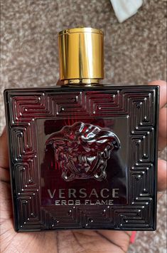 Dior Fragrance, Versace Perfume, Back Tattoos For Guys, Perfume Body Spray, Perfume Reviews