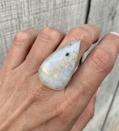 Unique White Drop Jewelry, Bohemian White Jewelry With Natural Inclusions, Unique White Moonstone Ring With Large Stone, White Teardrop Gemstone Ring, White Gemstone Teardrop Ring, Unique White Moonstone Gemstone Ring, Handmade White Teardrop Rings, Teardrop Moonstone Ring, Handmade White Teardrop Moonstone Ring