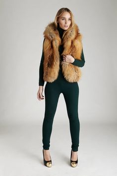 Iris Gold Fox Vest – GK Furs What To Wear In Europe, Fur Vest Outfits, Brown Fur Vest, Fur Vests, Gold Fox, Fox Fur Vest, Fur Gilet, Fox Fur Jacket, Style Vest