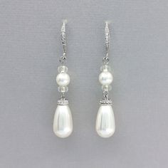 "Understated, elegant and undeniably chic, Vanessa Swarovski pearl drop earrings have been designed and handmade by us, using a fine crystal studded french hook and silver lined glass beads, giving these bridal earrings a boho edge. They are a perfect match to several of our bridal backdrop necklaces, especially the 'Vanessa'. (pictured) Customize them by choosing a pearl in your custom color from our pearl selection 💜 Available in rose gold, silver (rhodium) and gold Measurements: L= 1.5\" (3. Wedding Jewelry Bridesmaids, Bridal Backdrop, Beautiful Wedding Jewelry, Bridal Backdrop Necklace, Pearl Drop Earrings Bridal, Pearl Bridal Earrings, Rose Gold Bridal Earrings, Bridesmaid Pearl Earrings, Pearl Drop Earrings Gold