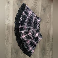 Women's Pleated Plaid Skirt With Lace Hem Size S Pink, Black And White Tartan (Plaid) Zippered 100 % Polyester No Material Or Washing Instructions Nwt See Pics- Small Black Tabs Can Be Used To Tether Waist Pleated Plaid Skirt, Black Plaid Skirt, Retro Skater, Skirt With Lace, Lace Hem, Plaid Skirt, Virtual Closet, Plaid Skirts, Tartan Plaid